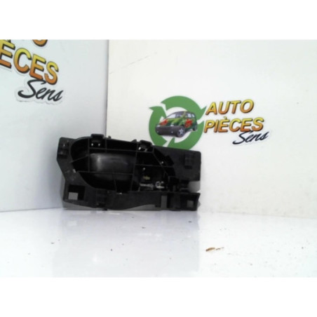 Poignee interieur avant gauche CITROEN C3 PICASSO PHASE 1 d’occasion
