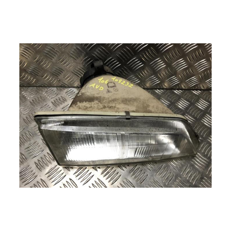 Optique avant principal droit (feux)(phare) PEUGEOT 106 PHASE 1 d’occasion
