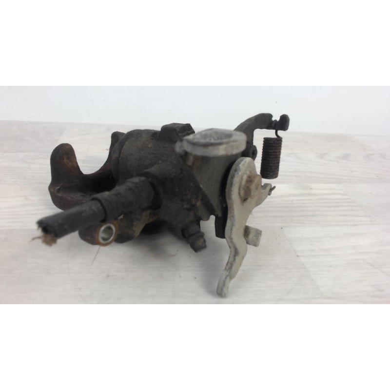 Etrier arriere gauche (freinage) FORD FOCUS 1 d’occasion