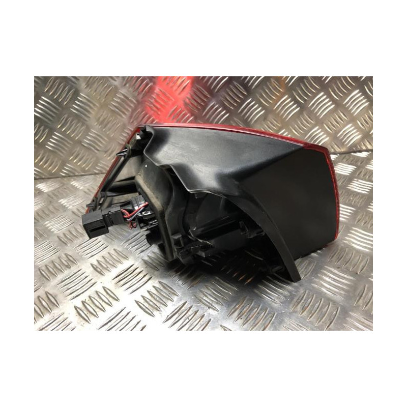 Feu arriere principal droit (feux) VOLKSWAGEN GOLF 7 PHASE 1 d’occasion