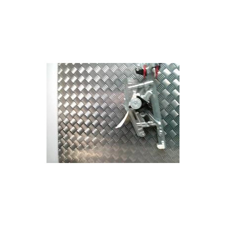 Leve vitre electrique avant droit HONDA CIVIC 8 PHASE 2 d’occasion
