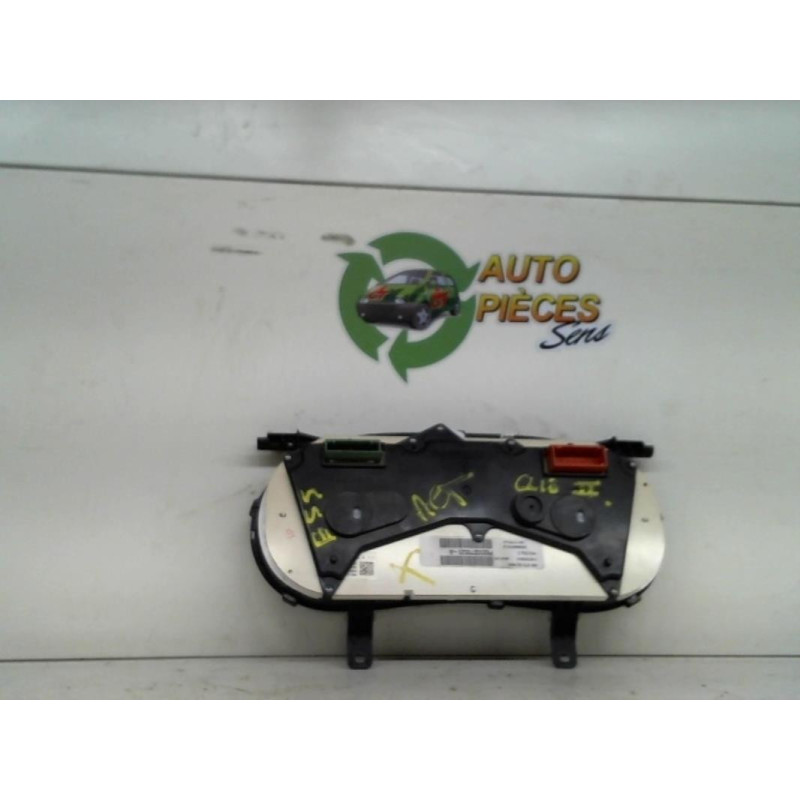 Compteur RENAULT CLIO 2 PHASE 2 d’occasion