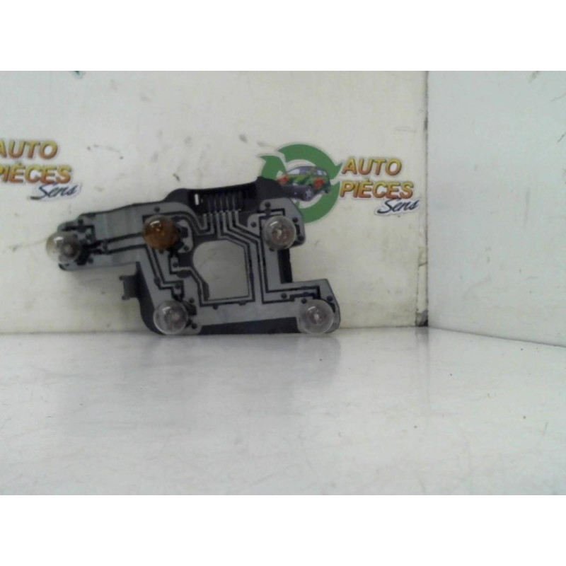 Platine feu arriere droit CITROEN XSARA PHASE 1 COUPE d’occasion