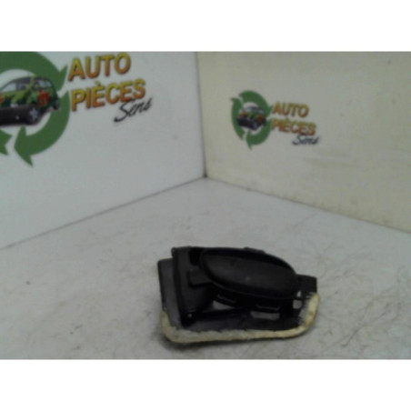 Poignee interieur avant droit PEUGEOT 206 PHASE 1 d’occasion