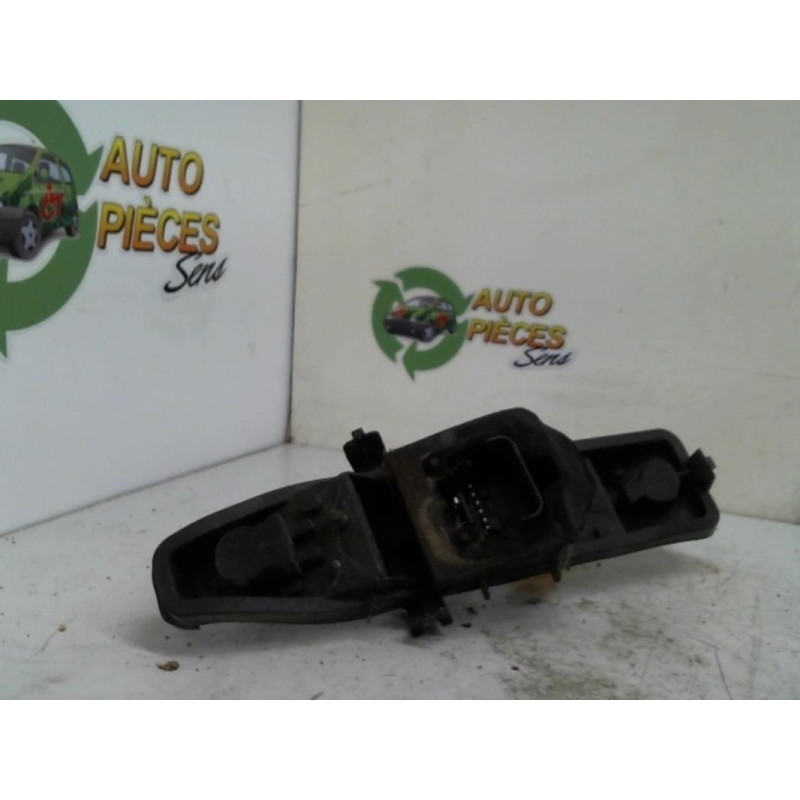 Platine feu arriere droit RENAULT GRAND SCENIC 2 PHASE 1 d’occasion