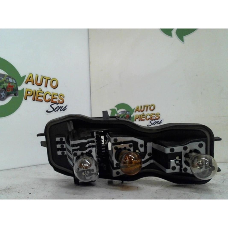 Platine feu arriere gauche RENAULT SCENIC 2 PHASE 2 d’occasion