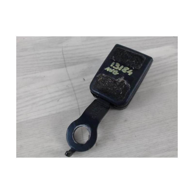 Attache ceinture avant gauche DACIA SANDERO 1 d’occasion