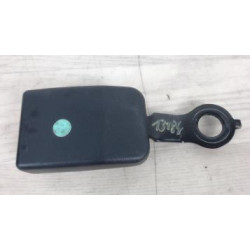 Attache ceinture avant droit DACIA SANDERO 1 d’occasion