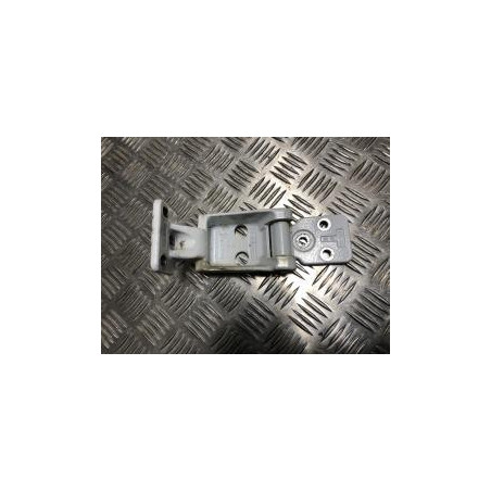 Charniere de porte arriere gauche MERCEDES SPRINTER 2 PHASE 1 d’occasion