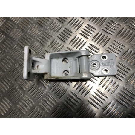Charniere de porte arriere gauche MERCEDES SPRINTER 2 PHASE 1 d’occasion