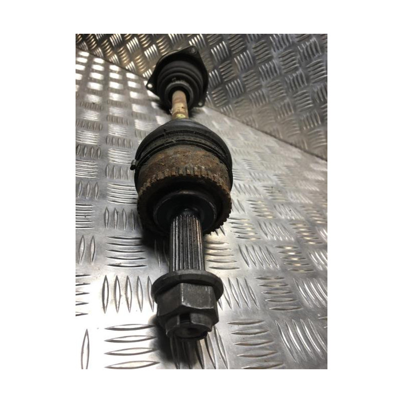 Cardan gauche (transmission) VOLVO V 40 1 PHASE 2 BREAK d’occasion