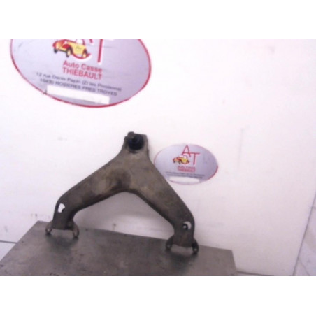 Triangle avant droit RENAULT  d’occasion