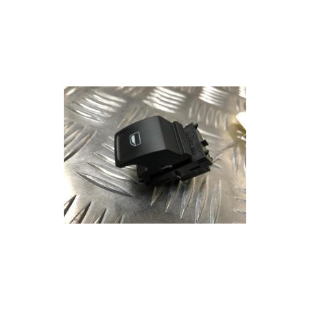 Interrupteur de leve vitre avant droit VOLKSWAGEN GOLF 7 PHASE 1 d’occasion