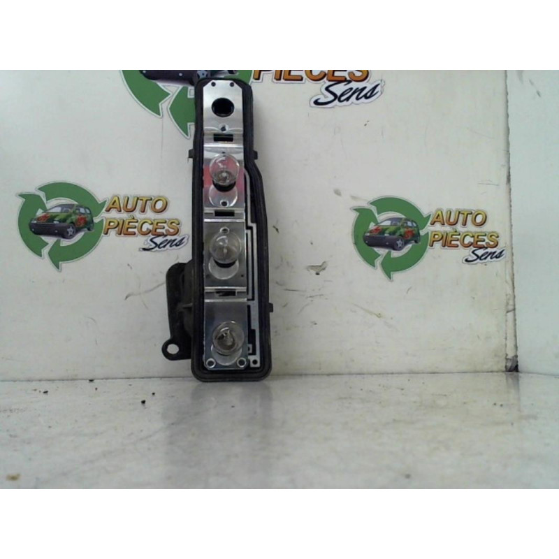 Platine feu arriere droit OPEL ASTRA G BREAK d’occasion