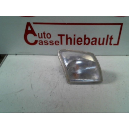Optique avant secondaire gauche (feux)(clignotant) FORD FIESTA III d’occasion