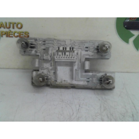 Platine feu arriere gauche RENAULT CLIO 1 PHASE 2 d’occasion
