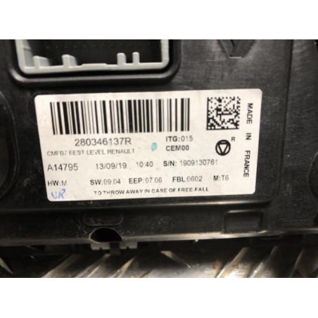 Ecran GPS RENAULT CLIO 5 d’occasion