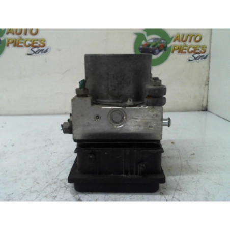 Bloc ABS (freins anti-blocage) RENAULT CLIO 2 PHASE 2 d’occasion