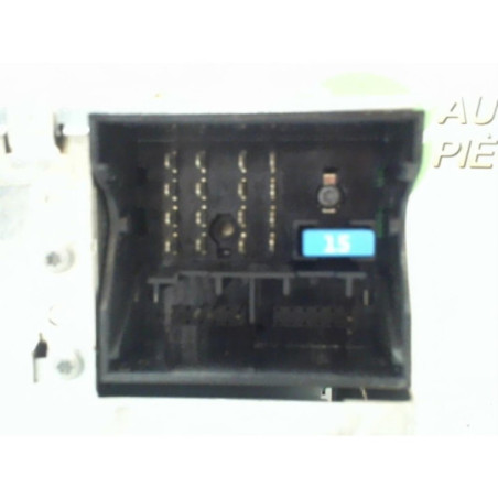 Autoradio d'origine OPEL ZAFIRA B PHASE 1 d’occasion