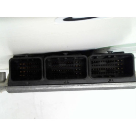 Calculateur moteur RENAULT SCENIC 1 PHASE 2 d’occasion