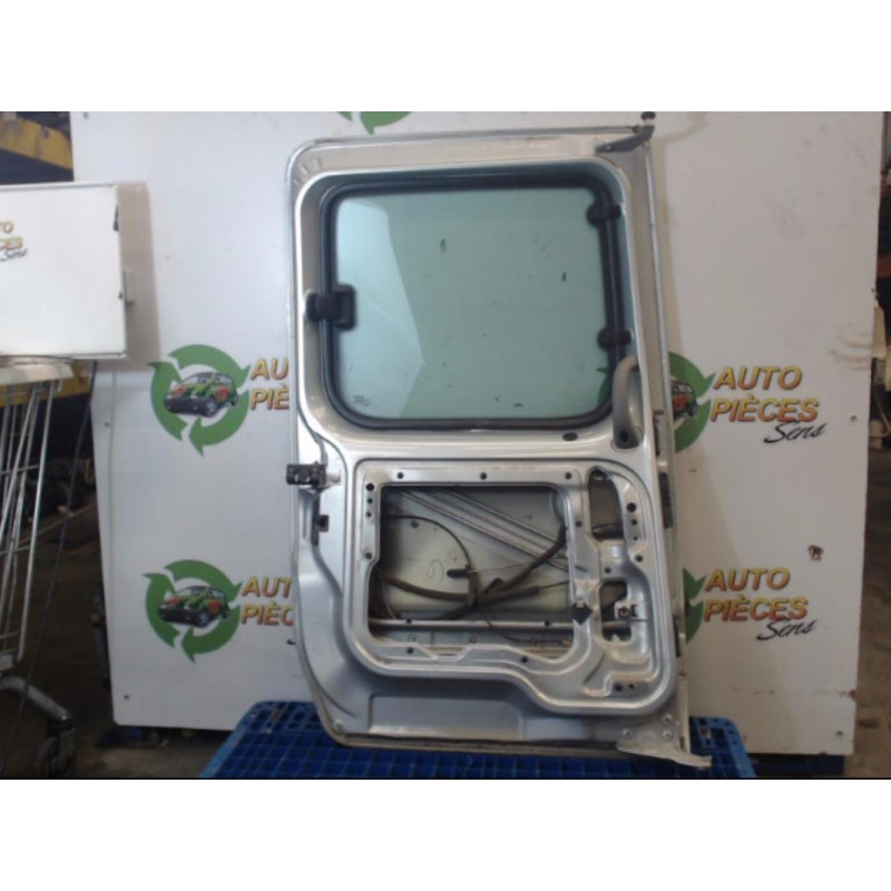 Porte laterale gauche RENAULT KANGOO 1 PHASE 1 d’occasion
