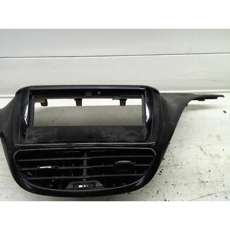 Aerateur tableau de bord PEUGEOT 208 1 PHASE 1 d’occasion