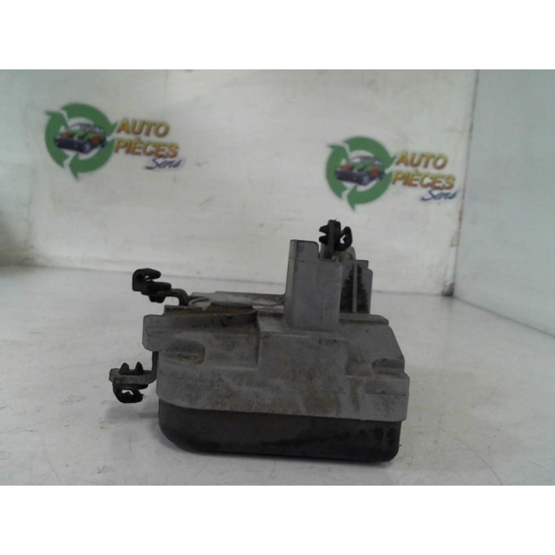 Serrure arriere droit PEUGEOT 406 PHASE 2 d’occasion
