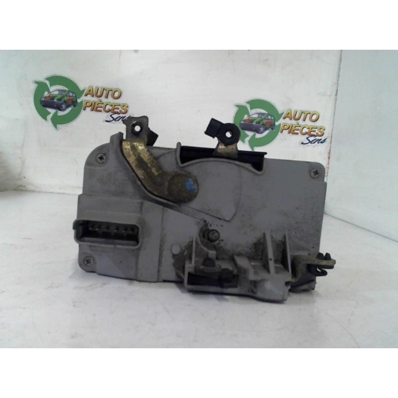 Serrure arriere droit PEUGEOT 406 PHASE 2 d’occasion