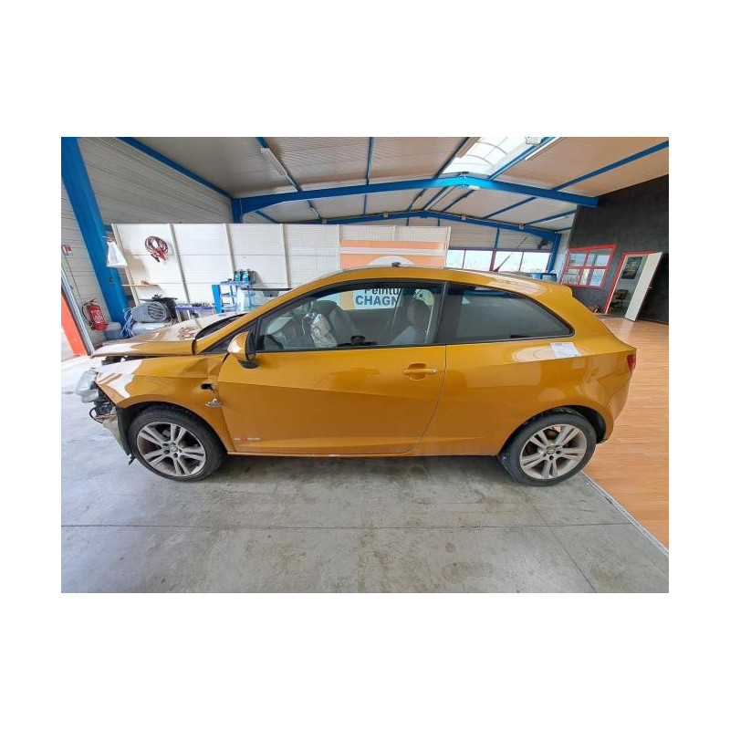 Moyeu arriere droit SEAT IBIZA 4 PHASE 1 d’occasion