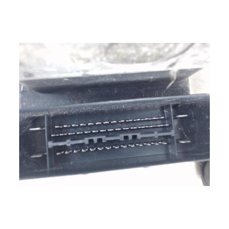 Bloc ABS (freins anti-blocage) VOLKSWAGEN POLO 4 PHASE 1 d’occasion