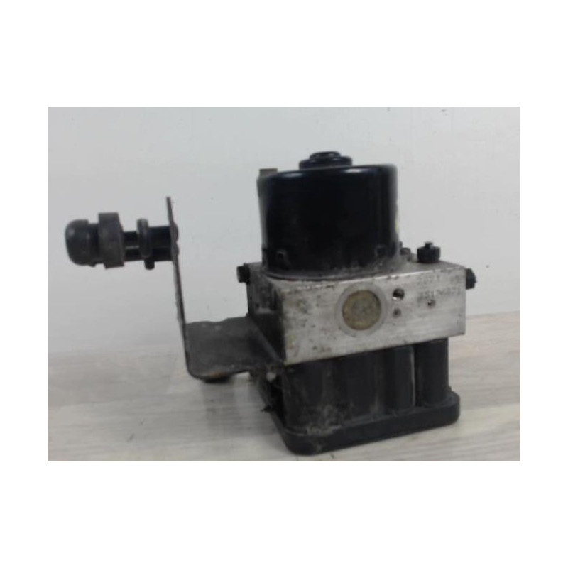 Bloc ABS (freins anti-blocage) VOLKSWAGEN POLO 4 PHASE 1 d’occasion