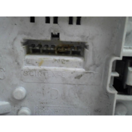 Feu arriere principal droit (feux) RENAULT CLIO 1 PHASE 2 d’occasion