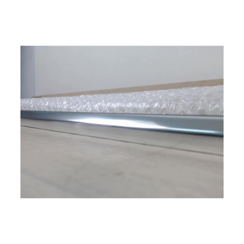 Baguette de porte arriere gauche  JAGUAR F-PACE PHASE 1 d’occasion