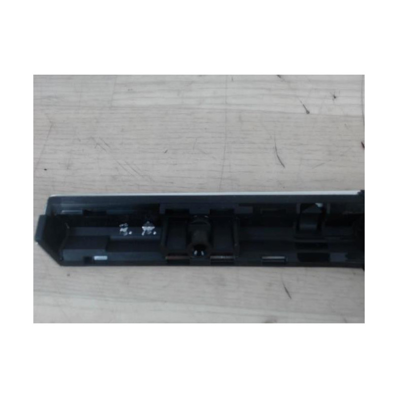 Baguette de porte arriere gauche  JAGUAR F-PACE PHASE 1 d’occasion