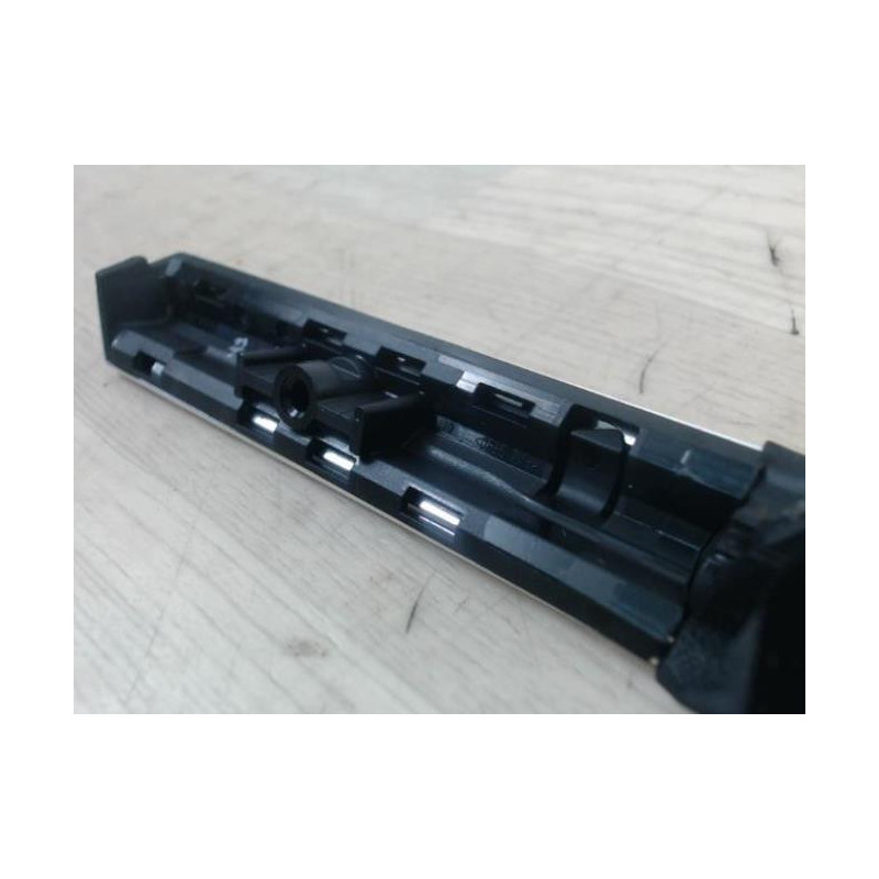 Baguette de porte arriere gauche  JAGUAR F-PACE PHASE 1 d’occasion