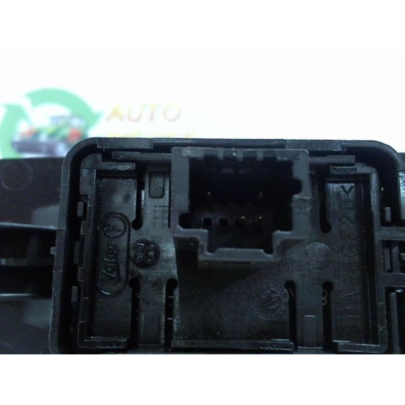 Interrupteur de leve vitre RENAULT LAGUNA 3 PHASE 1 d’occasion