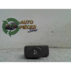 Interrupteur de leve vitre RENAULT TWINGO 1 PHASE 3 d’occasion