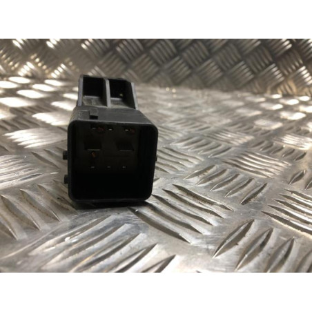 Relais electrique PEUGEOT 5008 1 PHASE 1 d’occasion