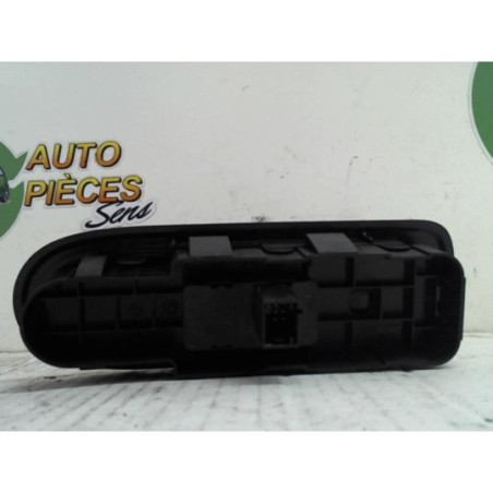 Interrupteur de leve vitre PEUGEOT 308 1 PHASE 2 d’occasion