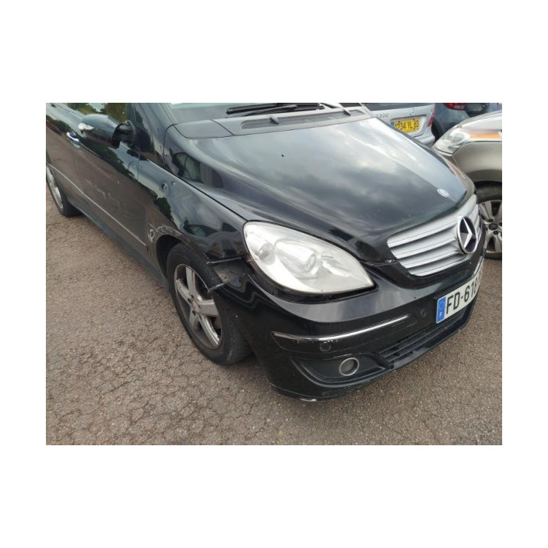 Serrure avant droit MERCEDES CLASSE B 245 PHASE 1 d’occasion