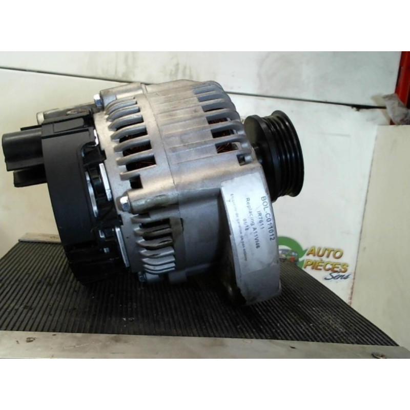 Alternateur FIAT PUNTO 2 PHASE 1 d’occasion