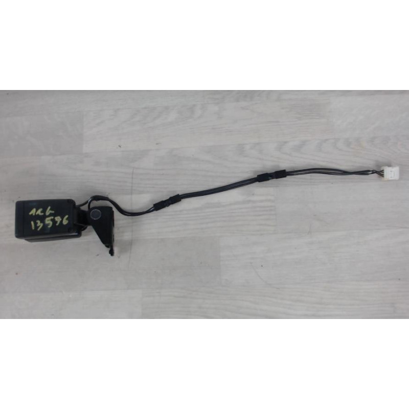 Attache ceinture arriere gauche PEUGEOT 508 1 SW PHASE 1 BREAK d’occasion