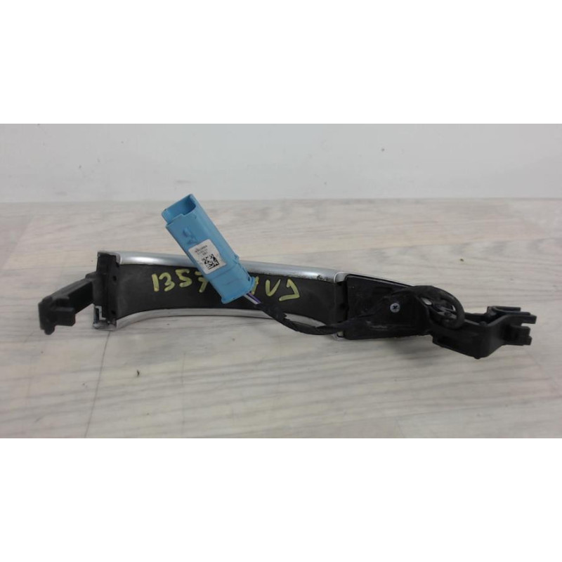 Poignee porte avant droit PEUGEOT 508 1 SW PHASE 1 BREAK d’occasion