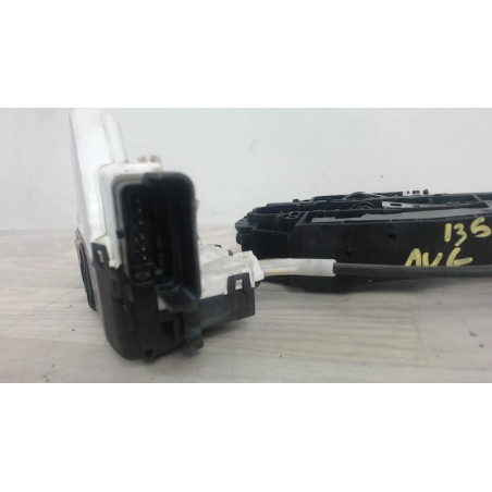 Serrure avant gauche PEUGEOT 508 1 SW PHASE 1 BREAK d’occasion