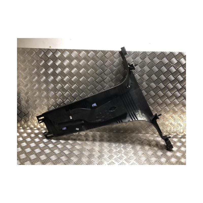 Garniture laterale arriere gauche CITROEN C4 SPACETOURER d’occasion