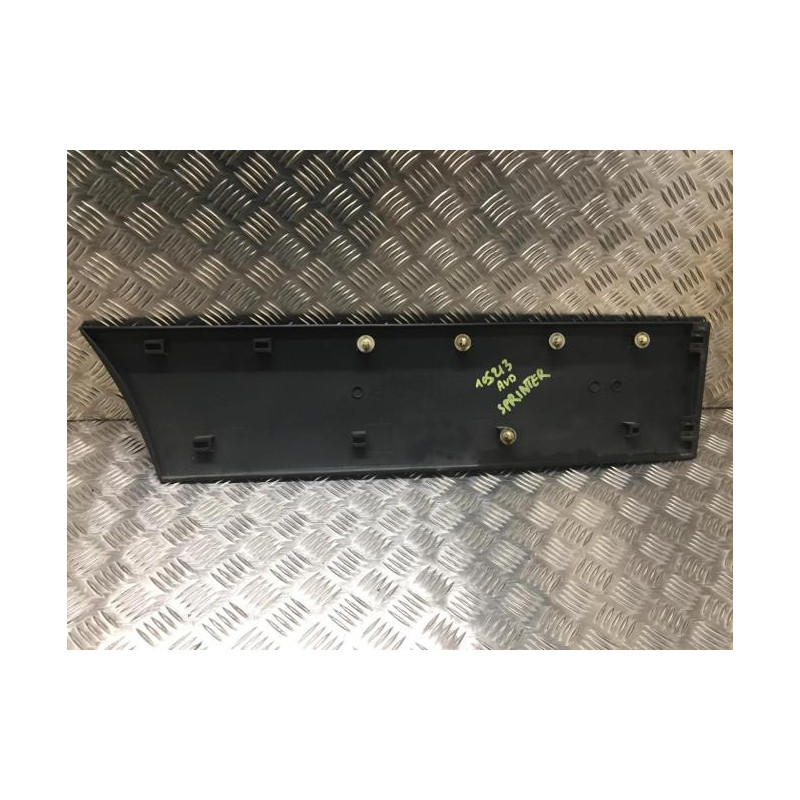 Baguette de porte avant droite MERCEDES SPRINTER 2 PHASE 1 d’occasion