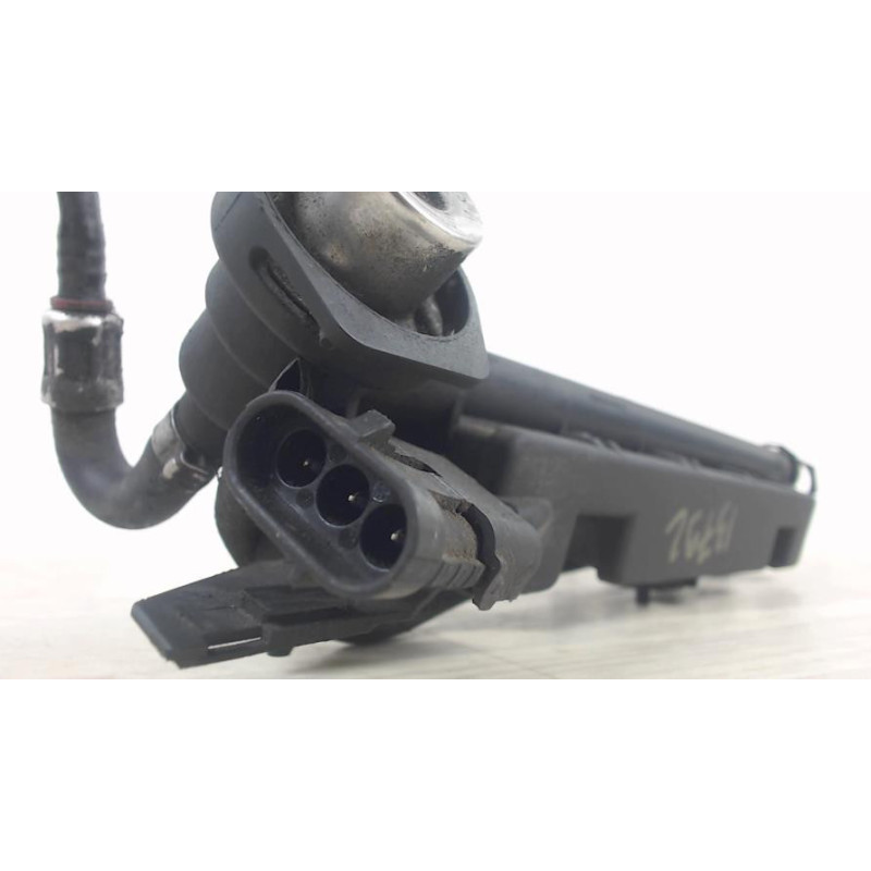 Rampe injection RENAULT CLIO 1 PHASE 3 d’occasion