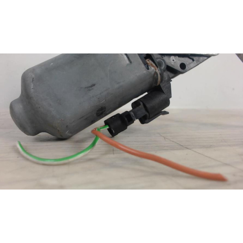 Leve vitre electrique avant gauche RENAULT CLIO 1 PHASE 3 d’occasion