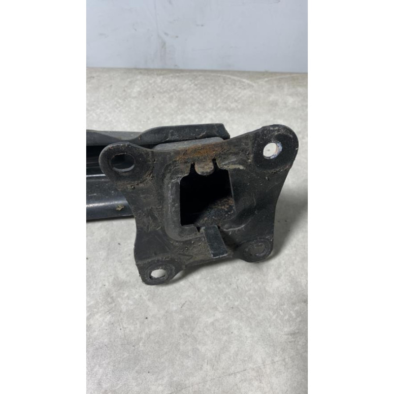 Renfort pare choc arriere (traverse) AUDI TT 2 COUPE PHASE 1 d’occasion