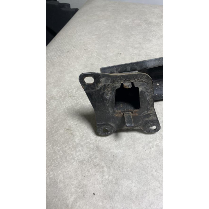 Renfort pare choc arriere (traverse) AUDI TT 2 COUPE PHASE 1 d’occasion